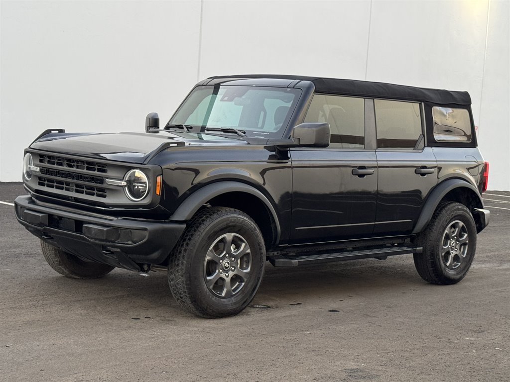 2023 Ford Bronco - $30,990