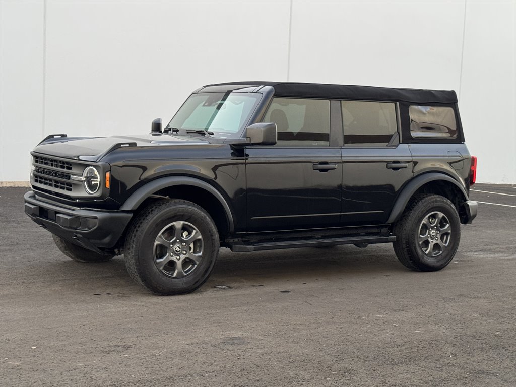 2023 Ford Bronco - $30,990