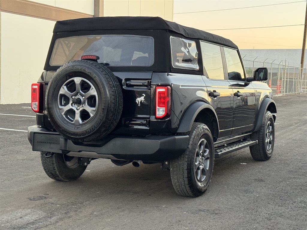 2023 Ford Bronco - $30,990