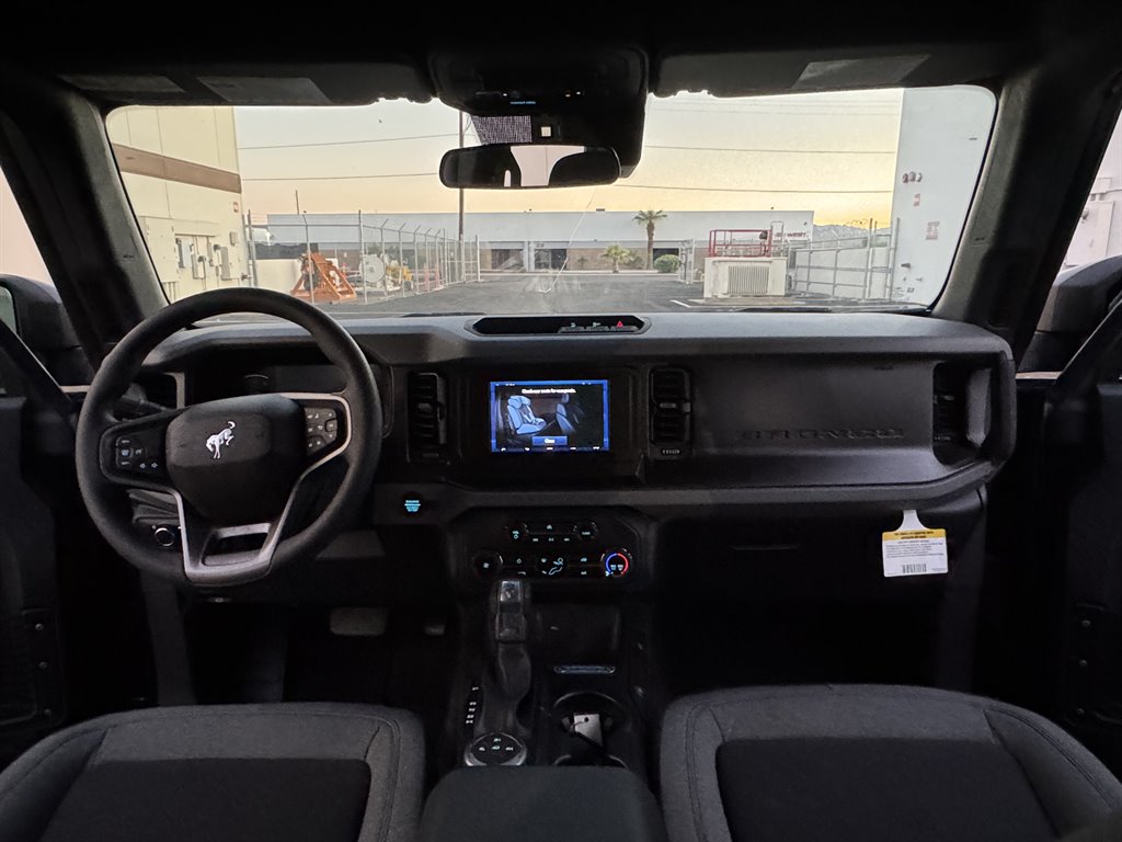 2023 Ford Bronco - $30,990