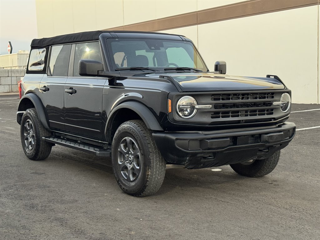 2023 Ford Bronco - $30,990