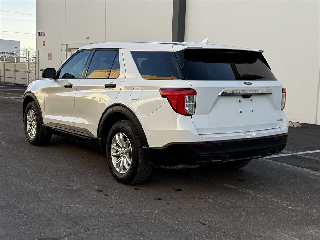 2020 Ford Explorer - $18,990