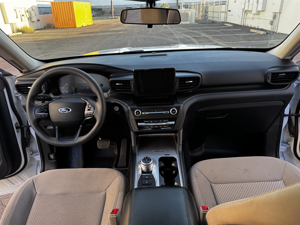 2020 Ford Explorer - $18,990