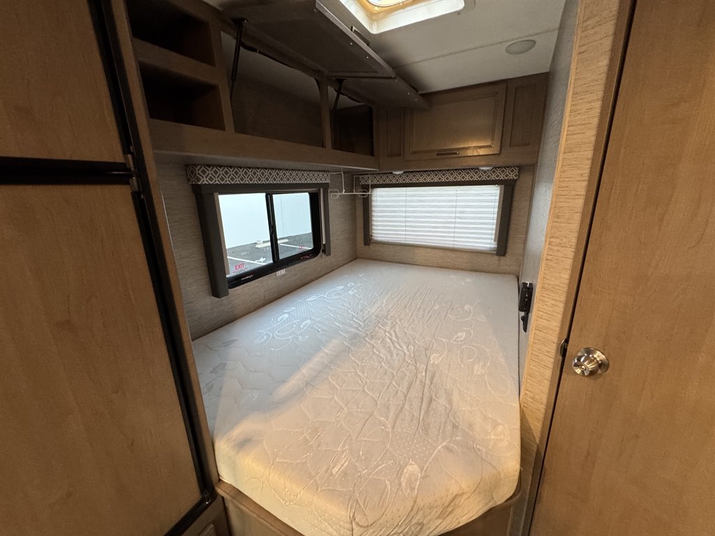 2022 Ford E-350 - $54,990