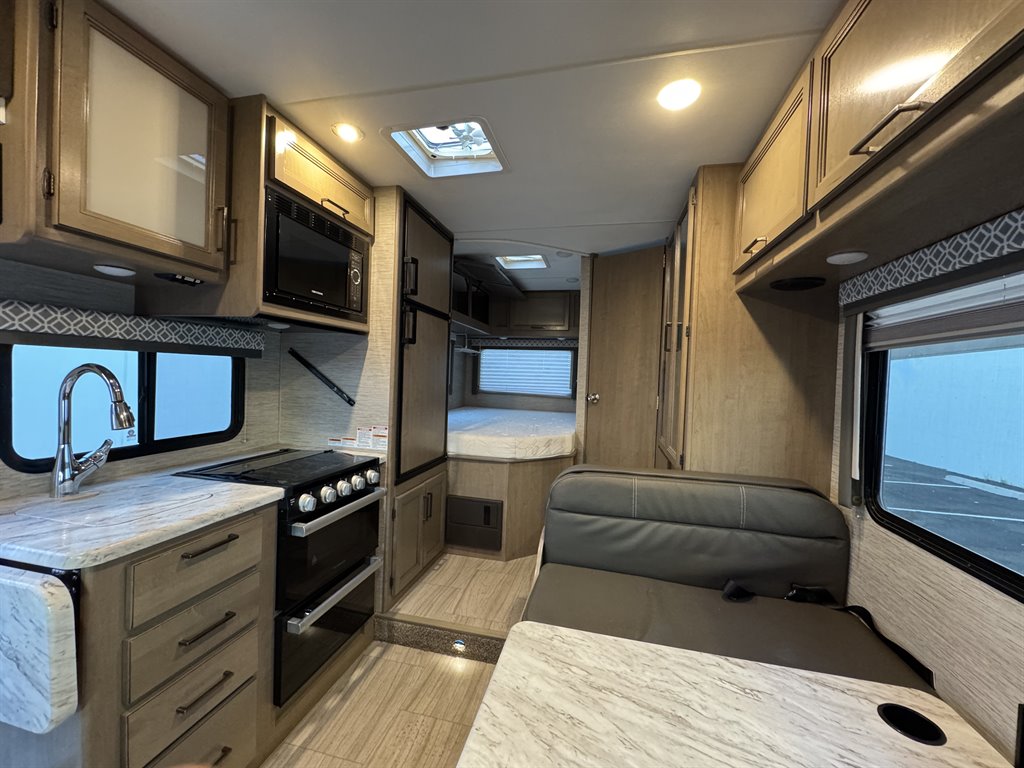2022 Ford E-350 - $54,990