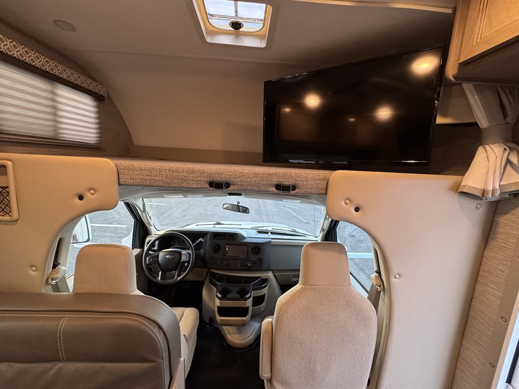 2022 Ford E-350 - $54,990