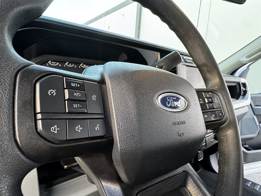 2023 Ford F-350 - $36,990