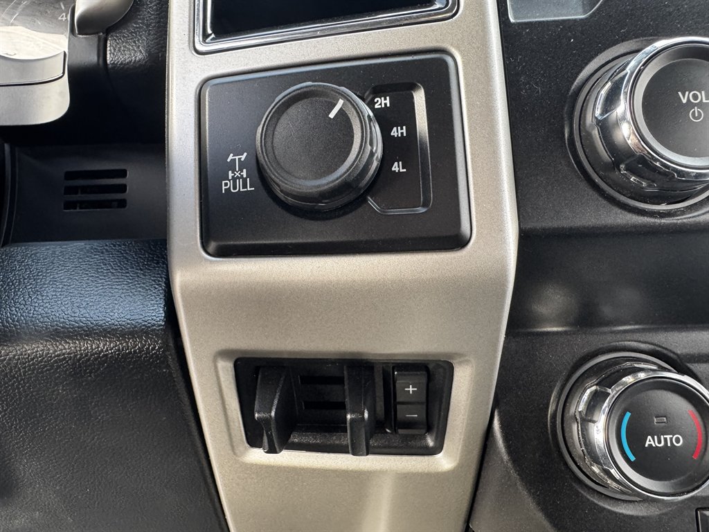 2021 Ford F-350 - $39,990
