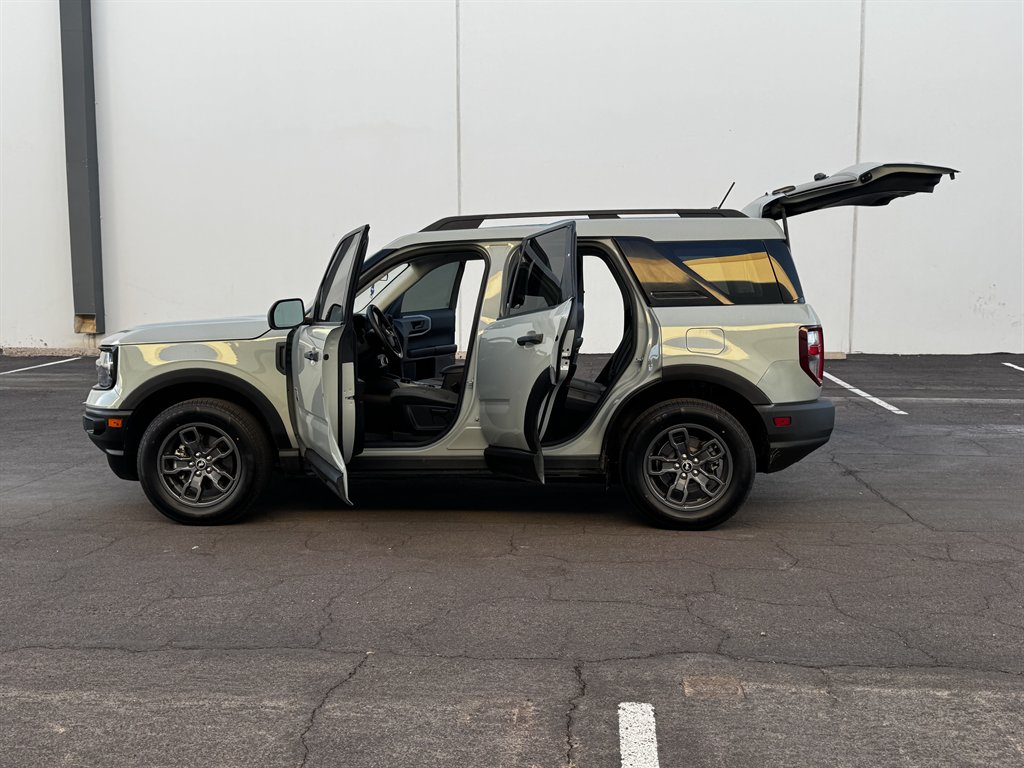2023 Ford Bronco - $16,990
