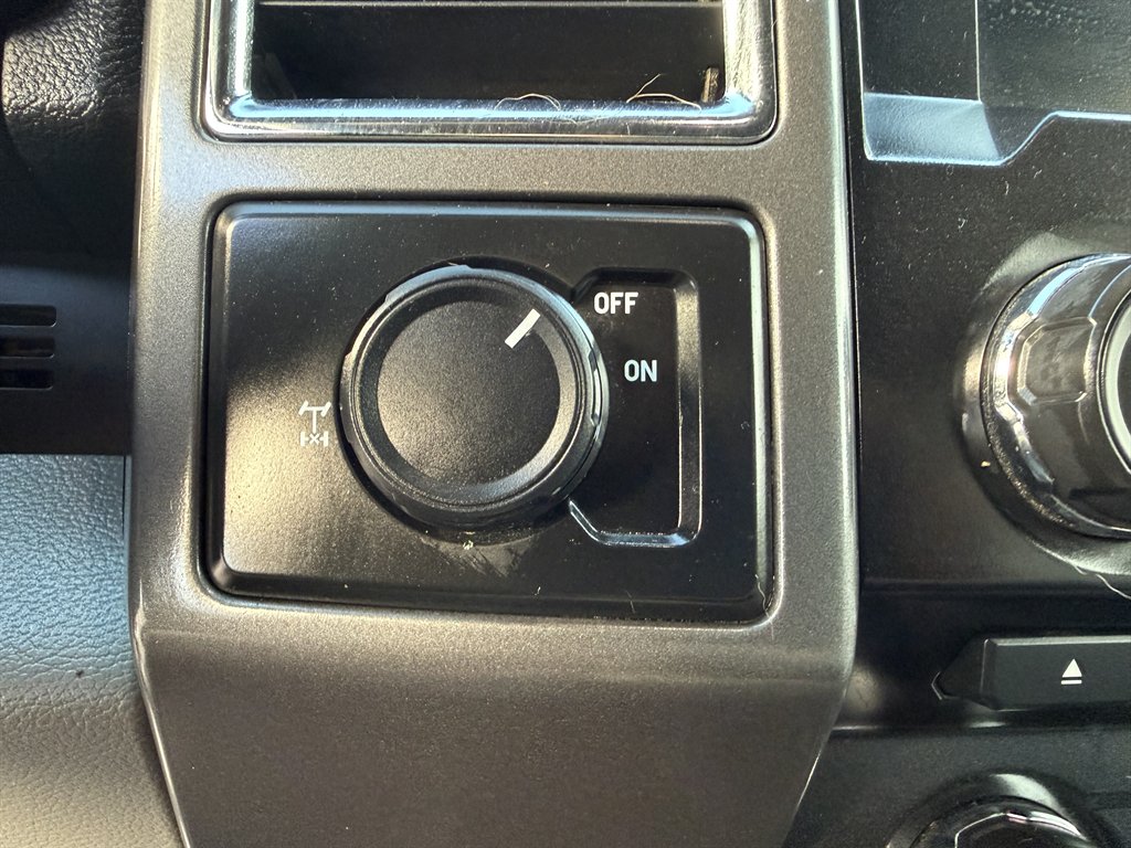 2015 Ford F-150 - $15,990
