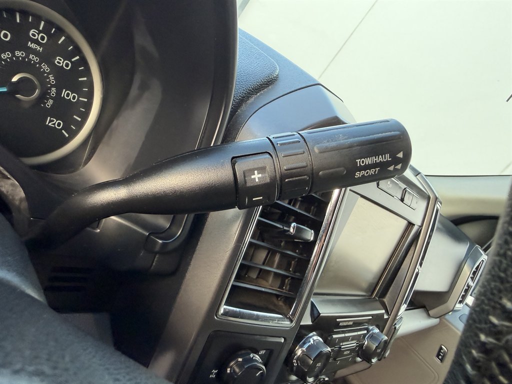 2015 Ford F-150 - $15,990