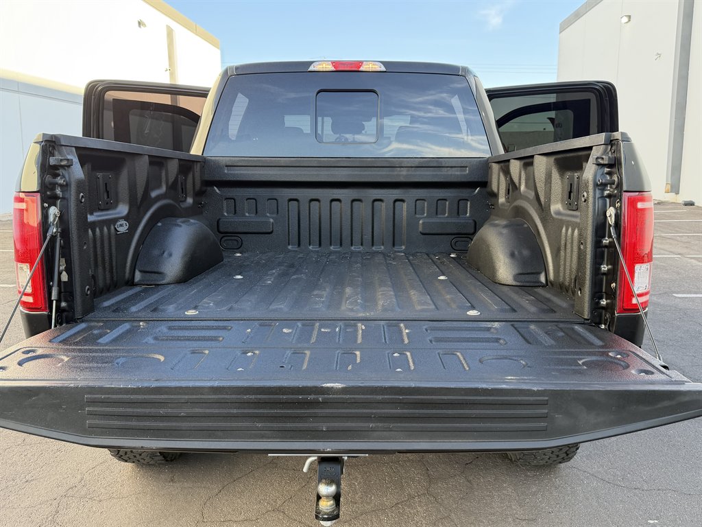 2015 Ford F-150 - $15,990