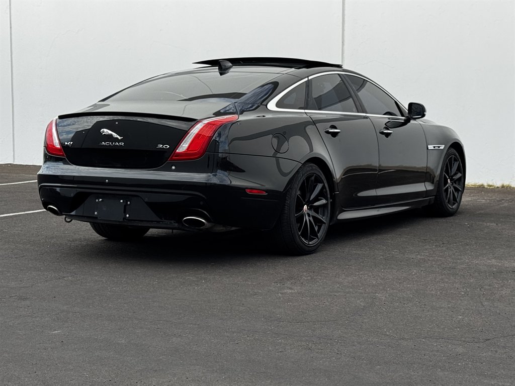 2017 Jaguar XJ - $13,990