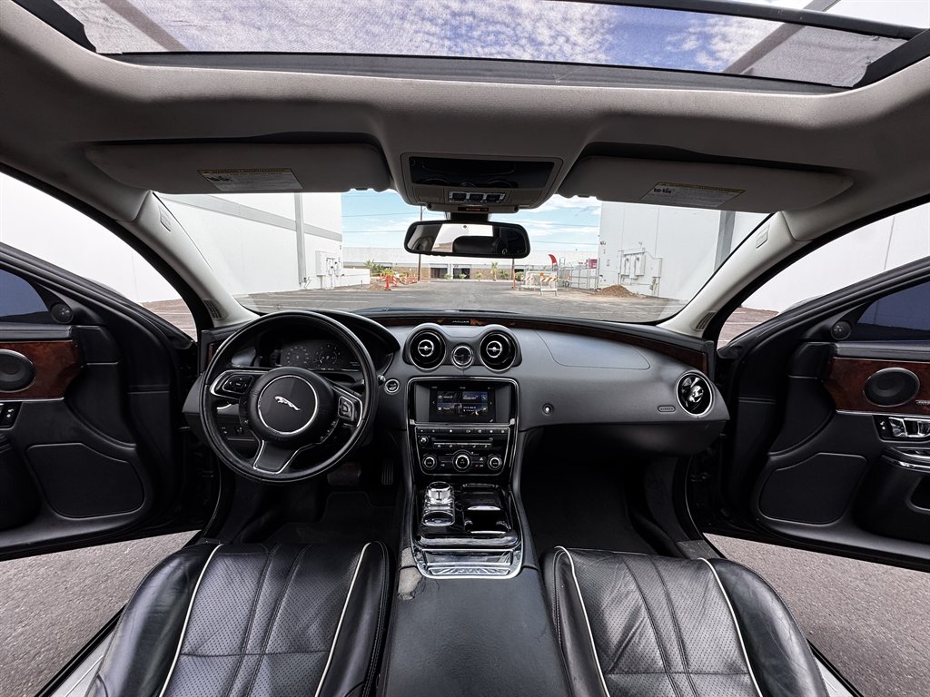 2017 Jaguar XJ - $13,990