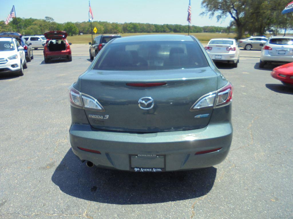 2012 Mazda Mazda3 i Touring photo