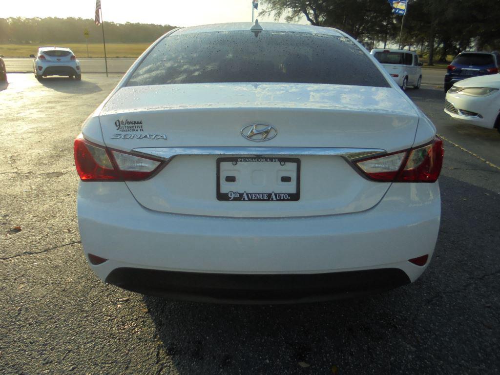 2014 Hyundai Sonata GLS photo