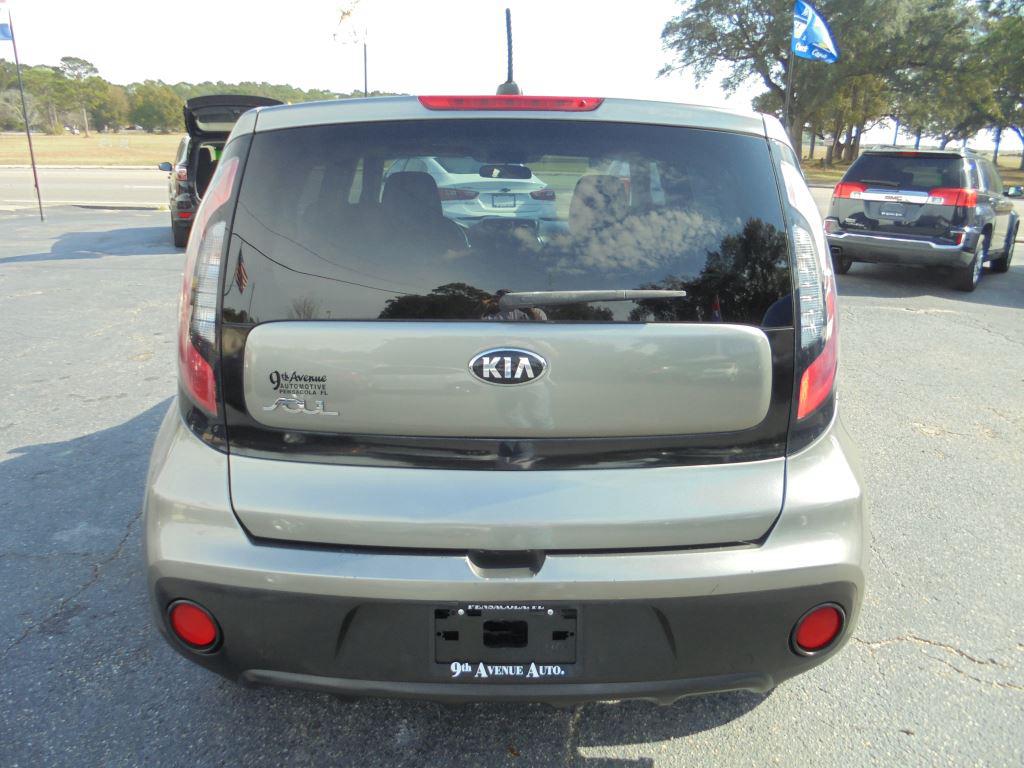 2017 Kia Soul - $7,988