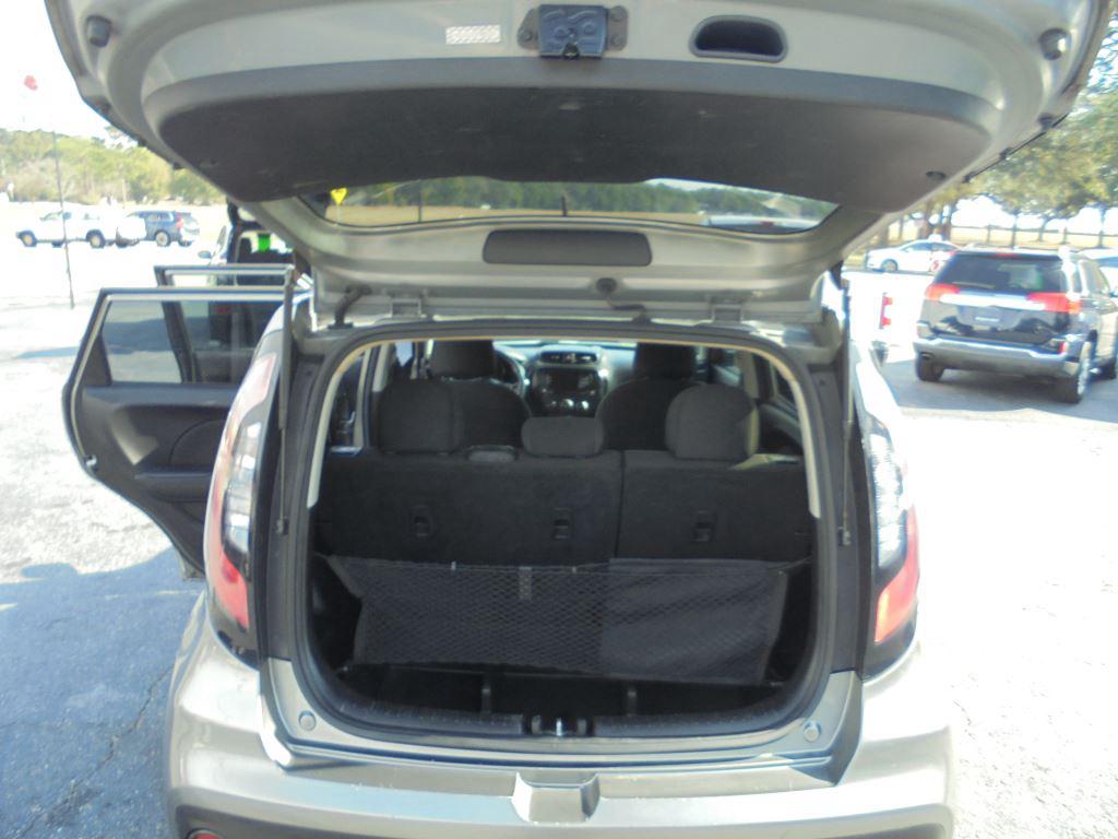 2017 Kia Soul - $7,988