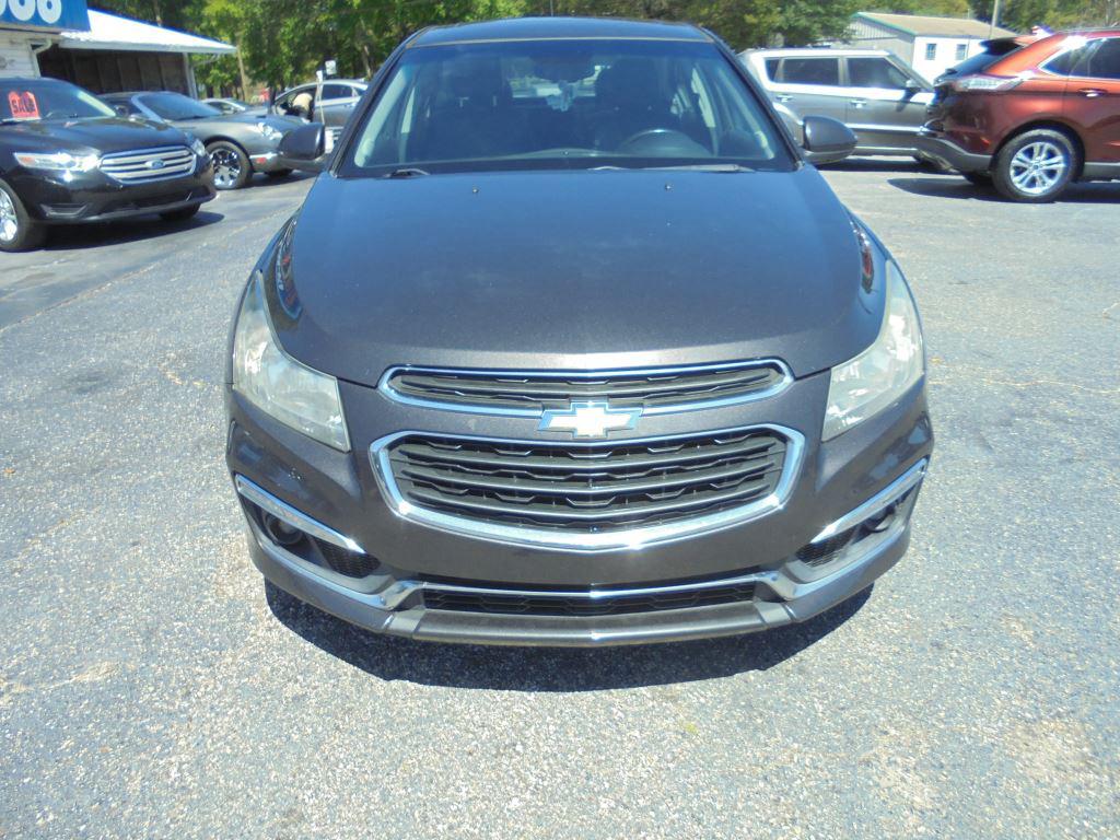 2015 Chevrolet Cruze - $7,650