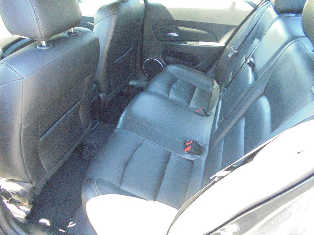 2015 Chevrolet Cruze - $7,650