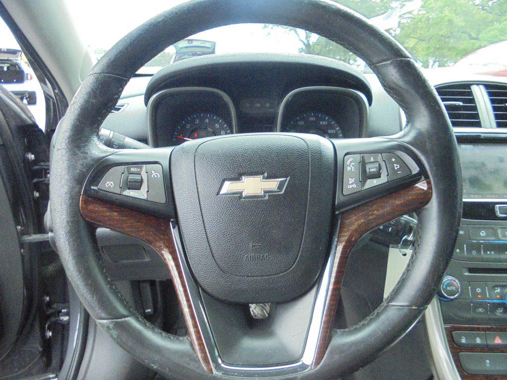 2013 Chevrolet Malibu - $6,988