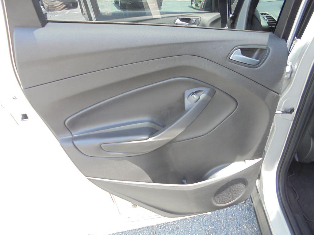 2018 Ford Escape - $10,988