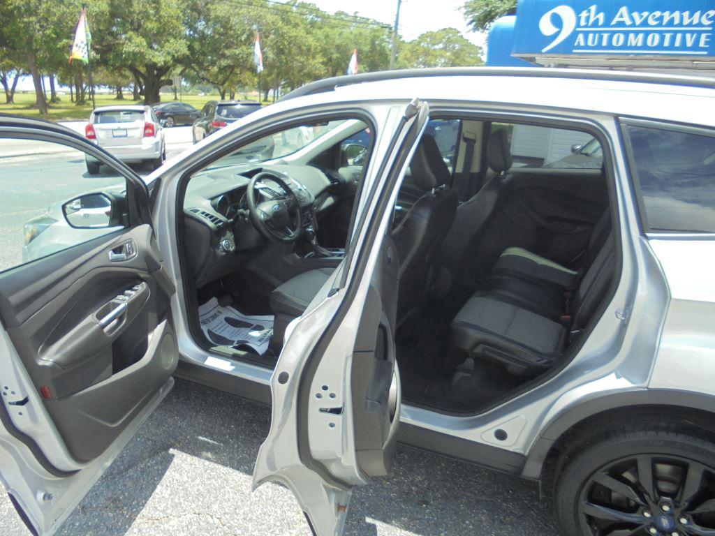 2018 Ford Escape - $10,988