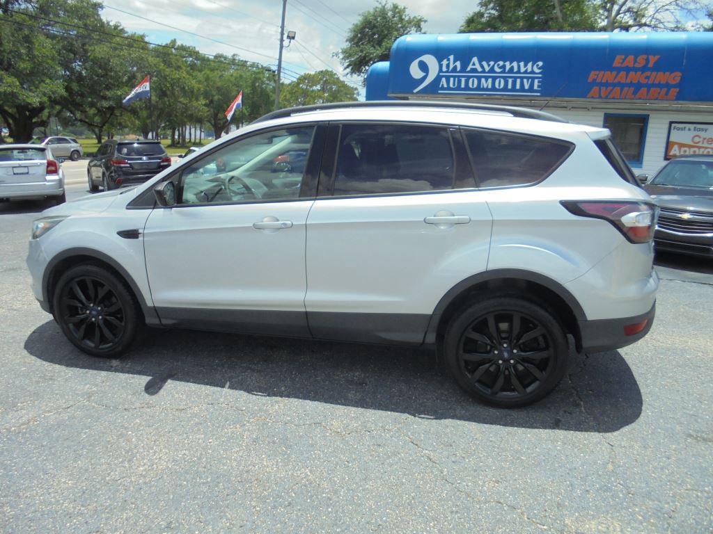 2018 Ford Escape - $10,988