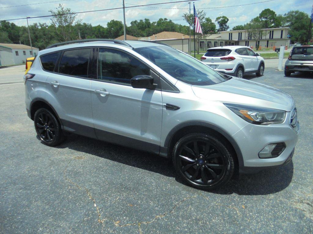 2018 Ford Escape - $10,988