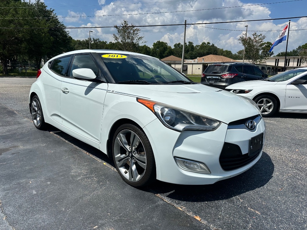 2013 Hyundai Veloster - $6,488