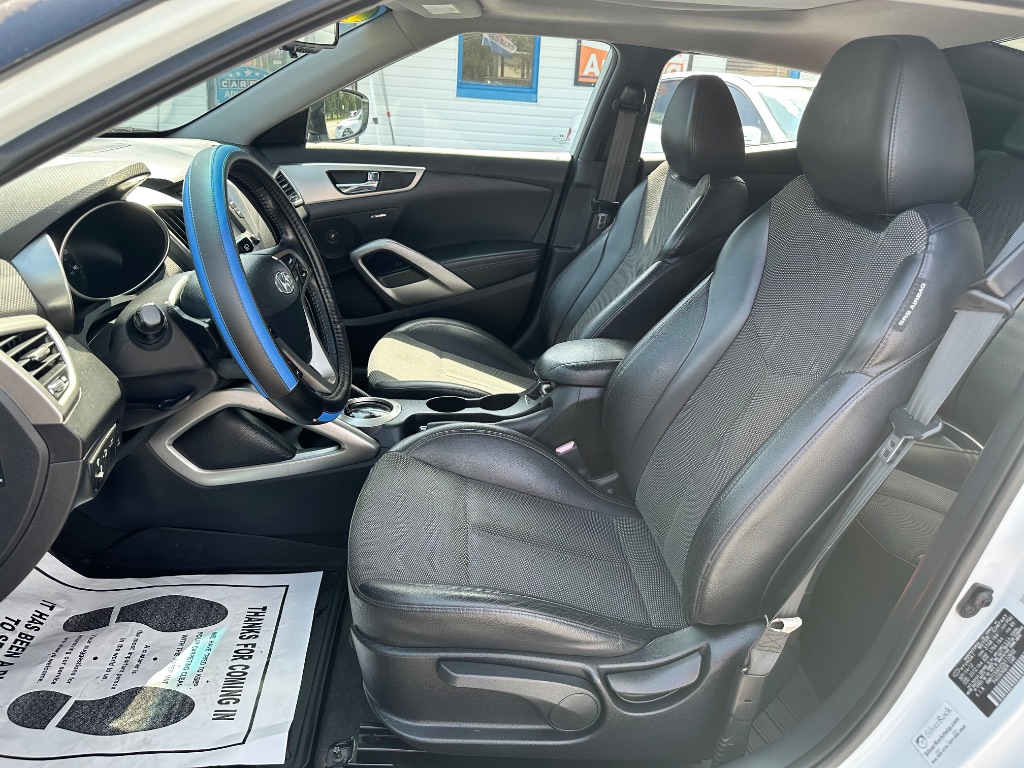 2013 Hyundai Veloster - $6,488