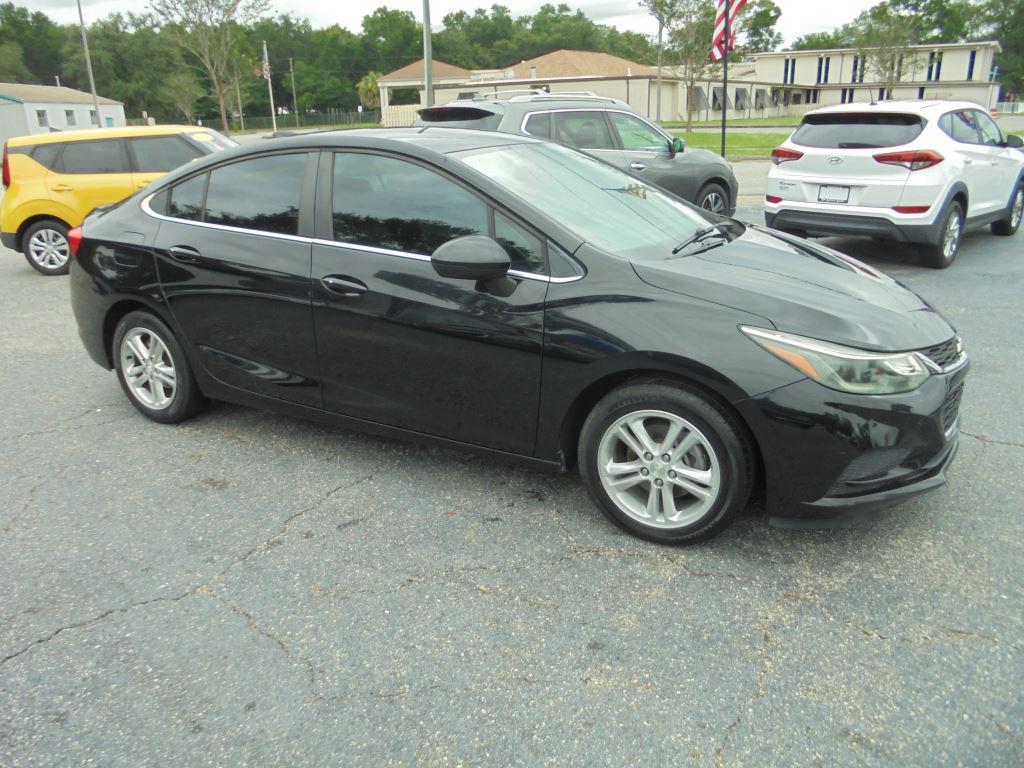 2016 Chevrolet Cruze - $7,988