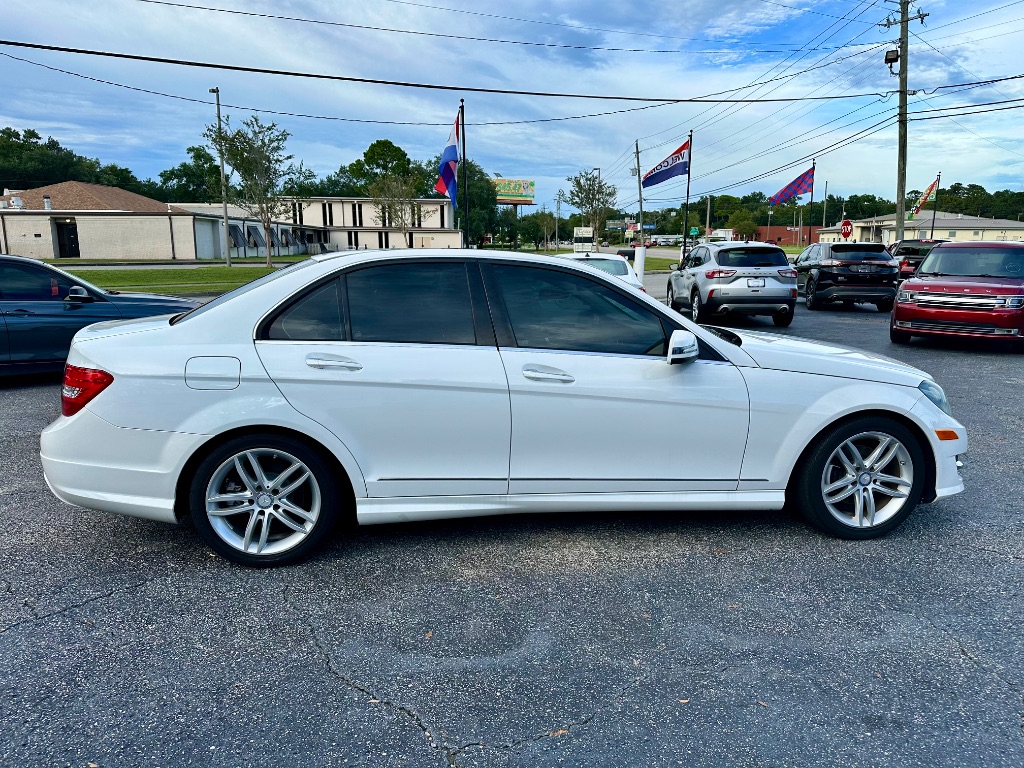 2014 Mercedes-Benz C-Class - $9,988