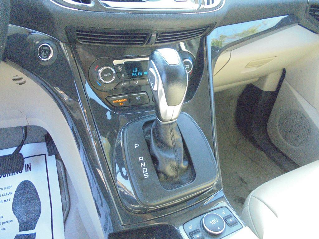 2015 Ford Escape - $8,988