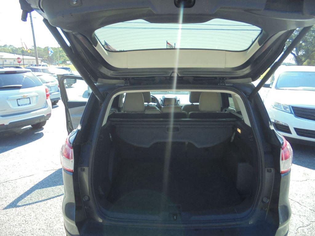 2015 Ford Escape - $8,988