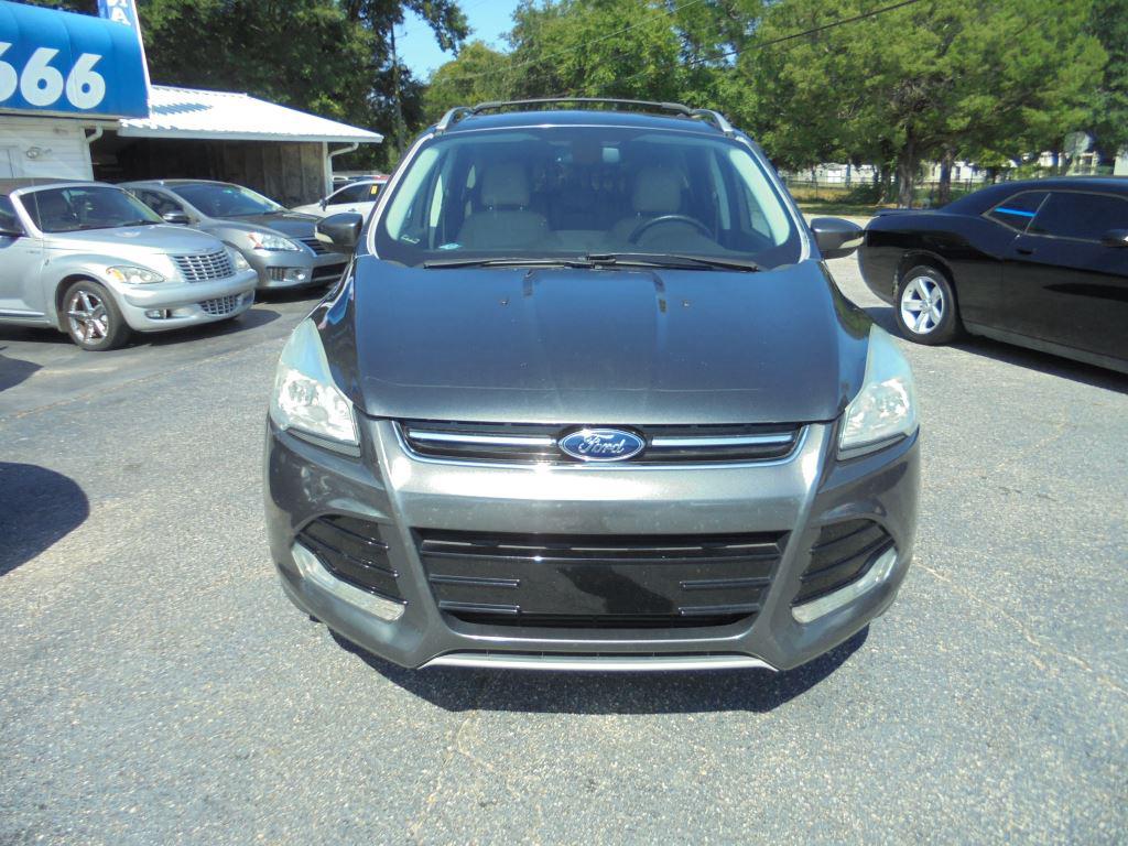 2015 Ford Escape - $8,988