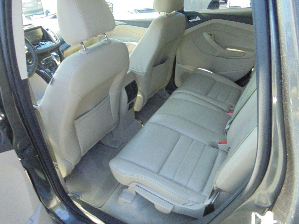 2015 Ford Escape - $8,988