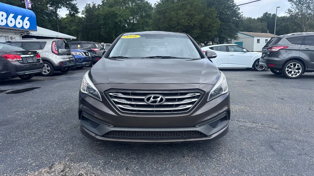 2016 Hyundai Sonata - $9,988