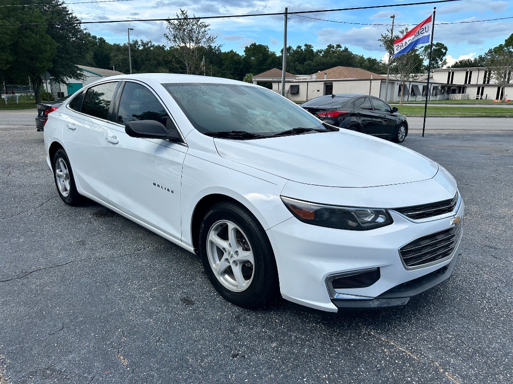 2016 Chevrolet Malibu - $7,988