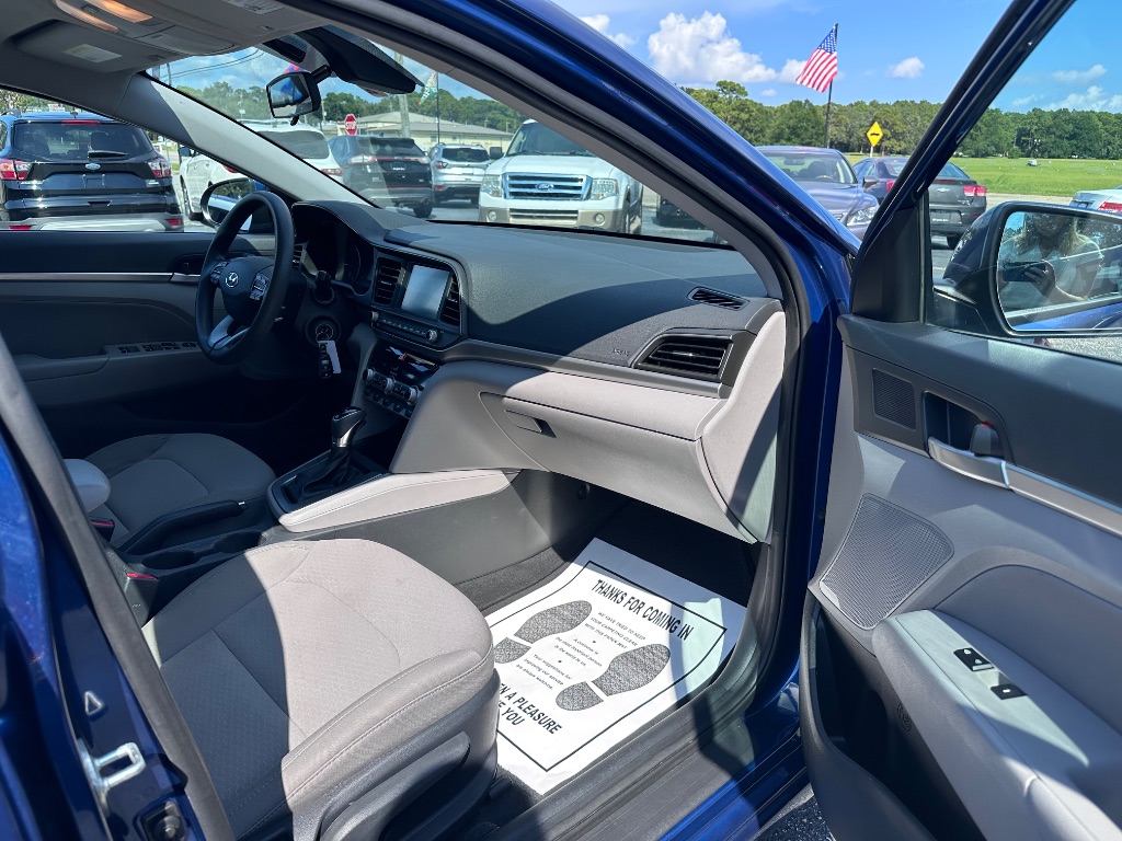2020 Hyundai Elantra - $11,988