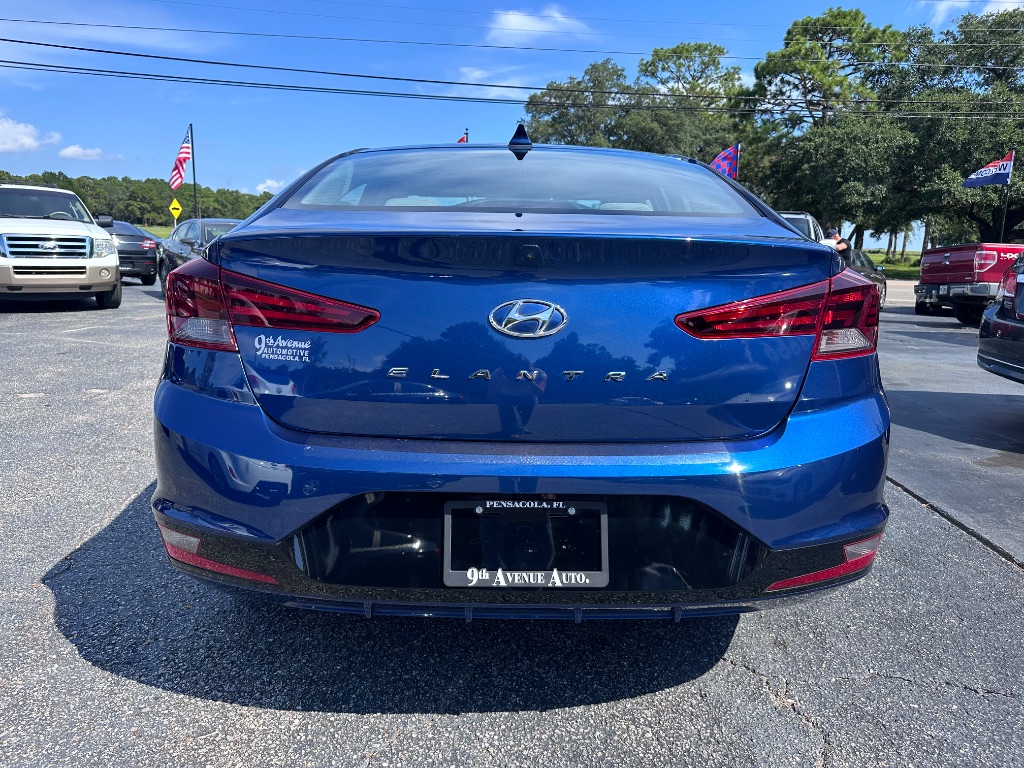 2020 Hyundai Elantra - $11,988
