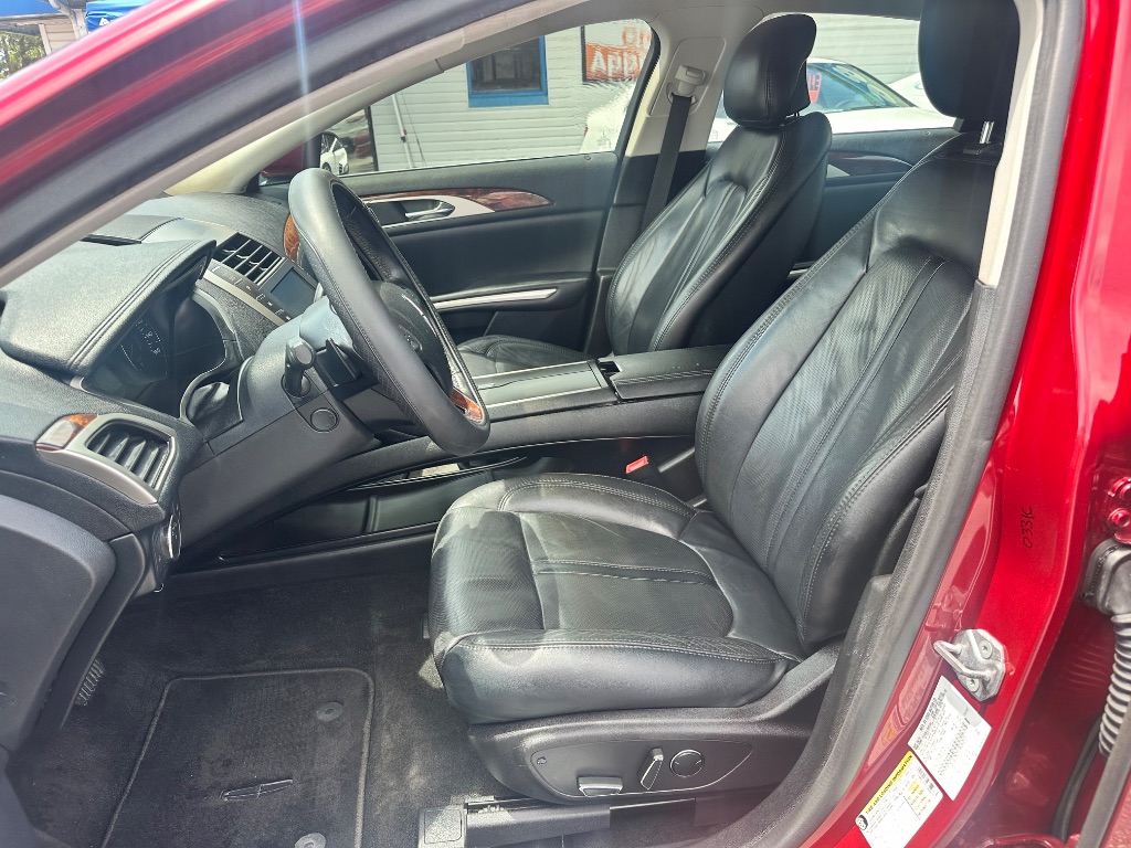 2016 Lincoln MKZ - $10,788