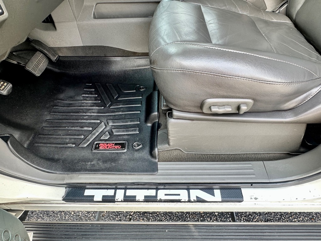 2005 Nissan Titan - $6,988