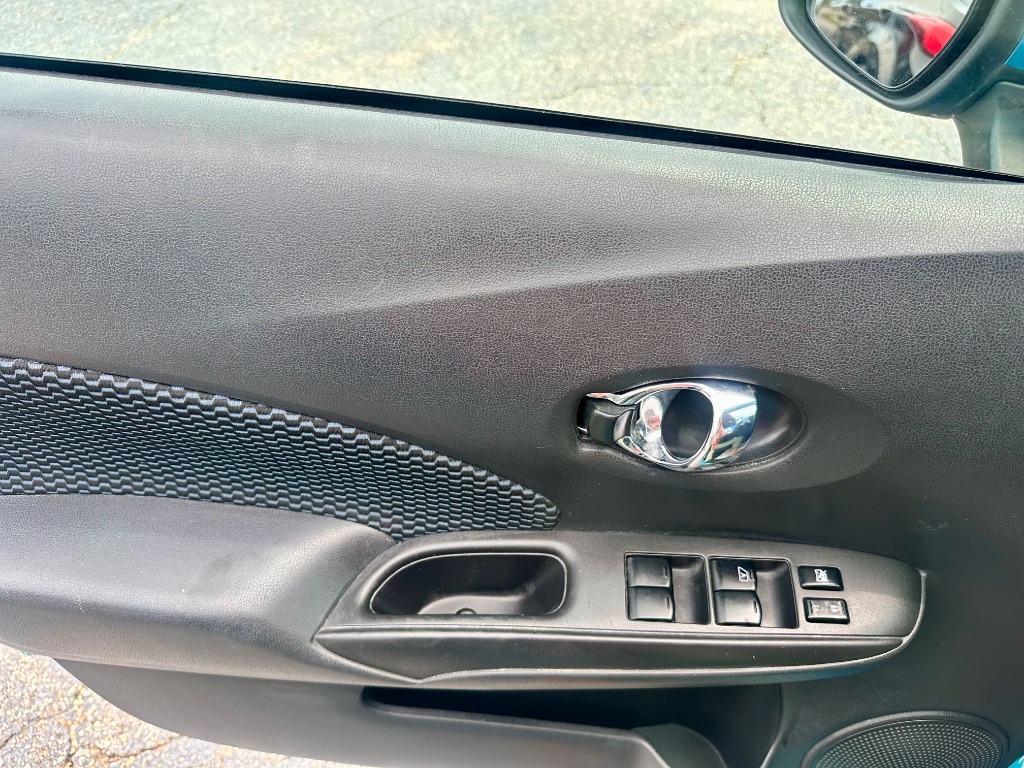 2016 Nissan Versa - $5,988