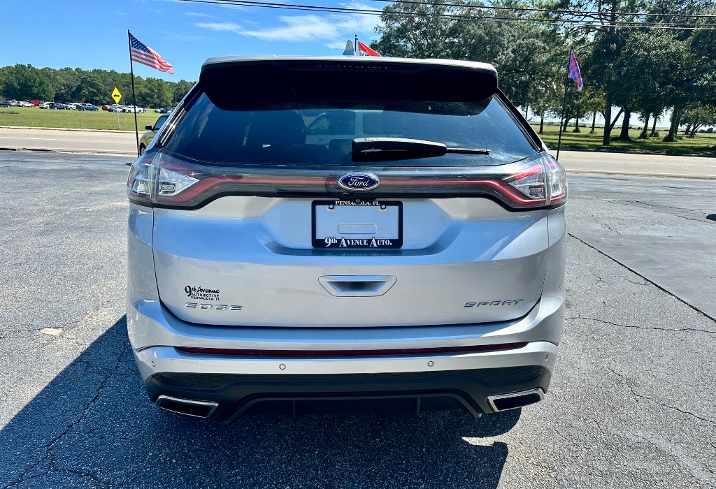 2015 Ford Edge - $9,988