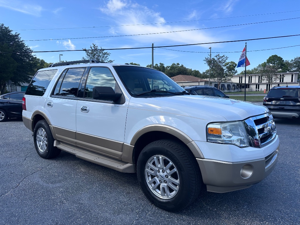 2012 Ford Expedition - $7,988