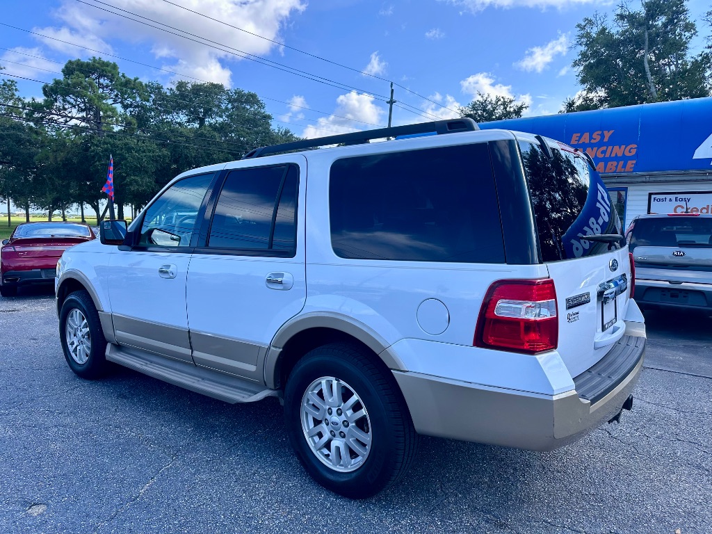 2012 Ford Expedition - $7,988