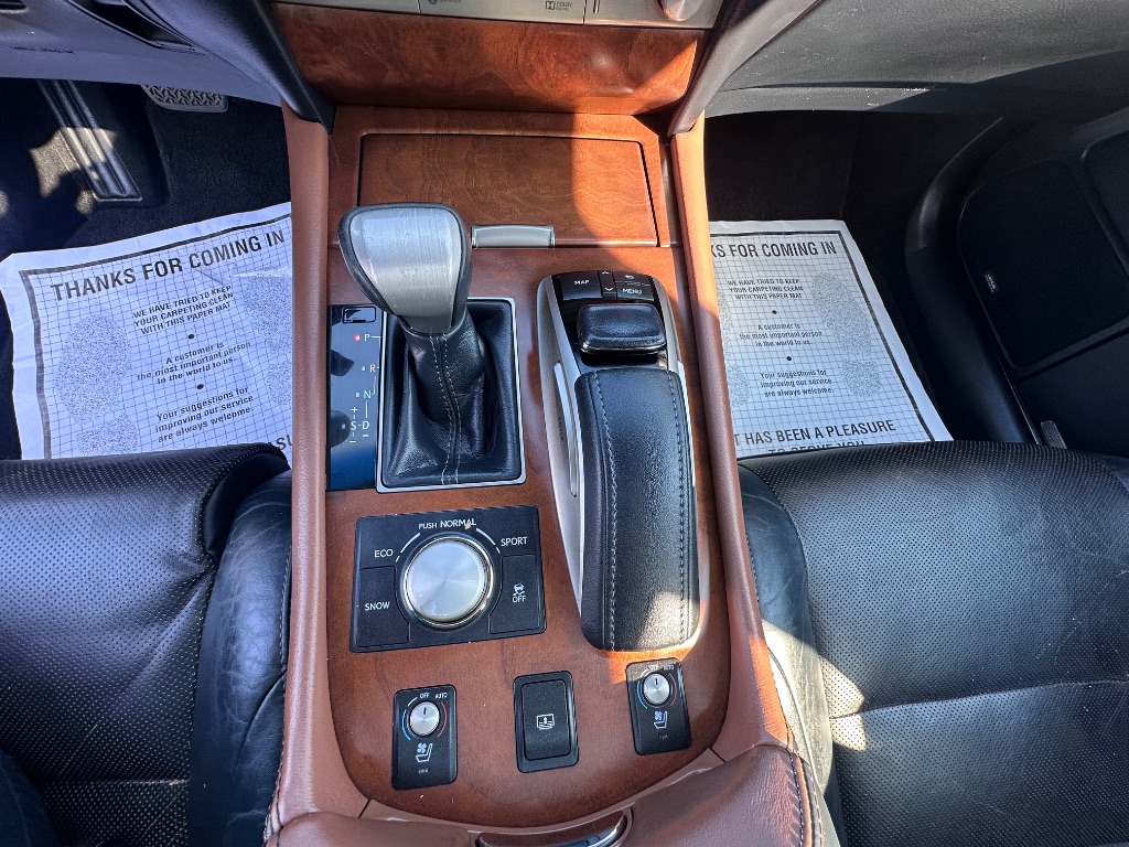 2017 Lexus LS - $31,988