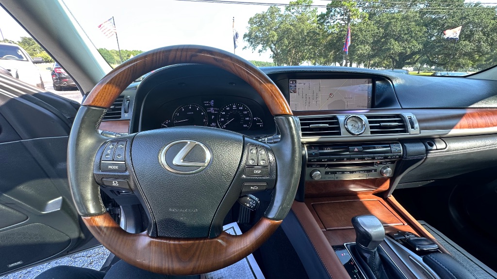 2017 Lexus LS - $31,988