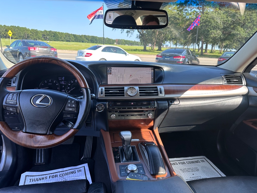 2017 Lexus LS - $31,988